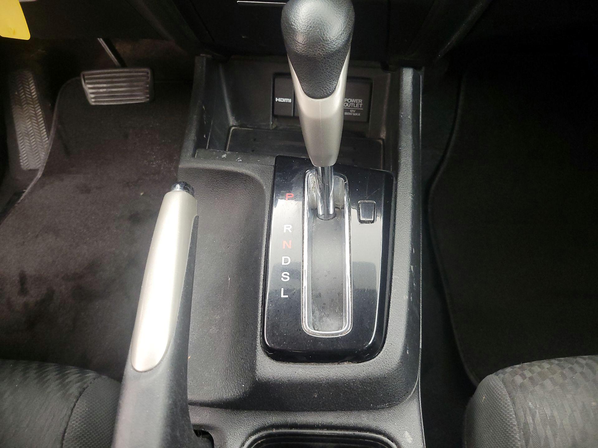 Thumbnail: 2015 Honda Civic - 17
