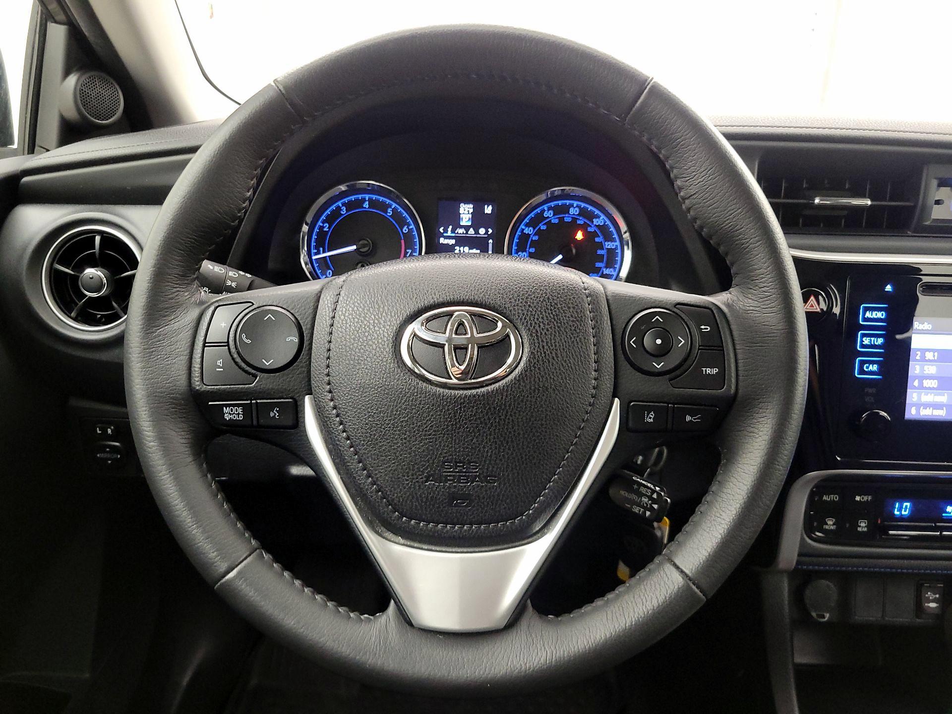 Thumbnail: 2018 Toyota Corolla - 10