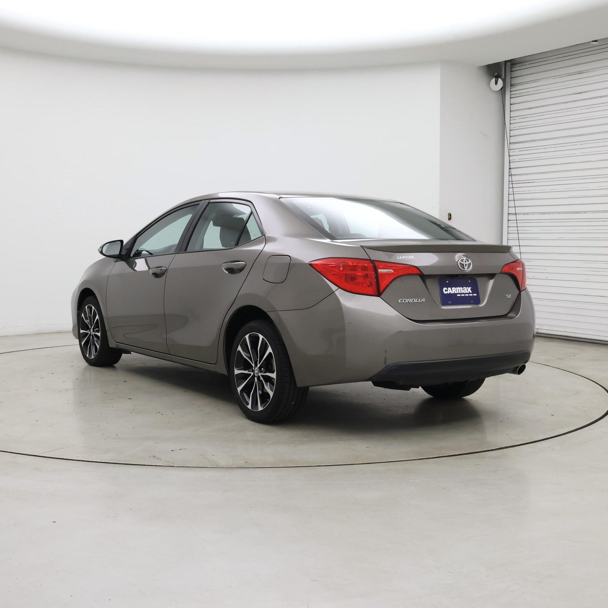 Thumbnail: 2018 Toyota Corolla - 2