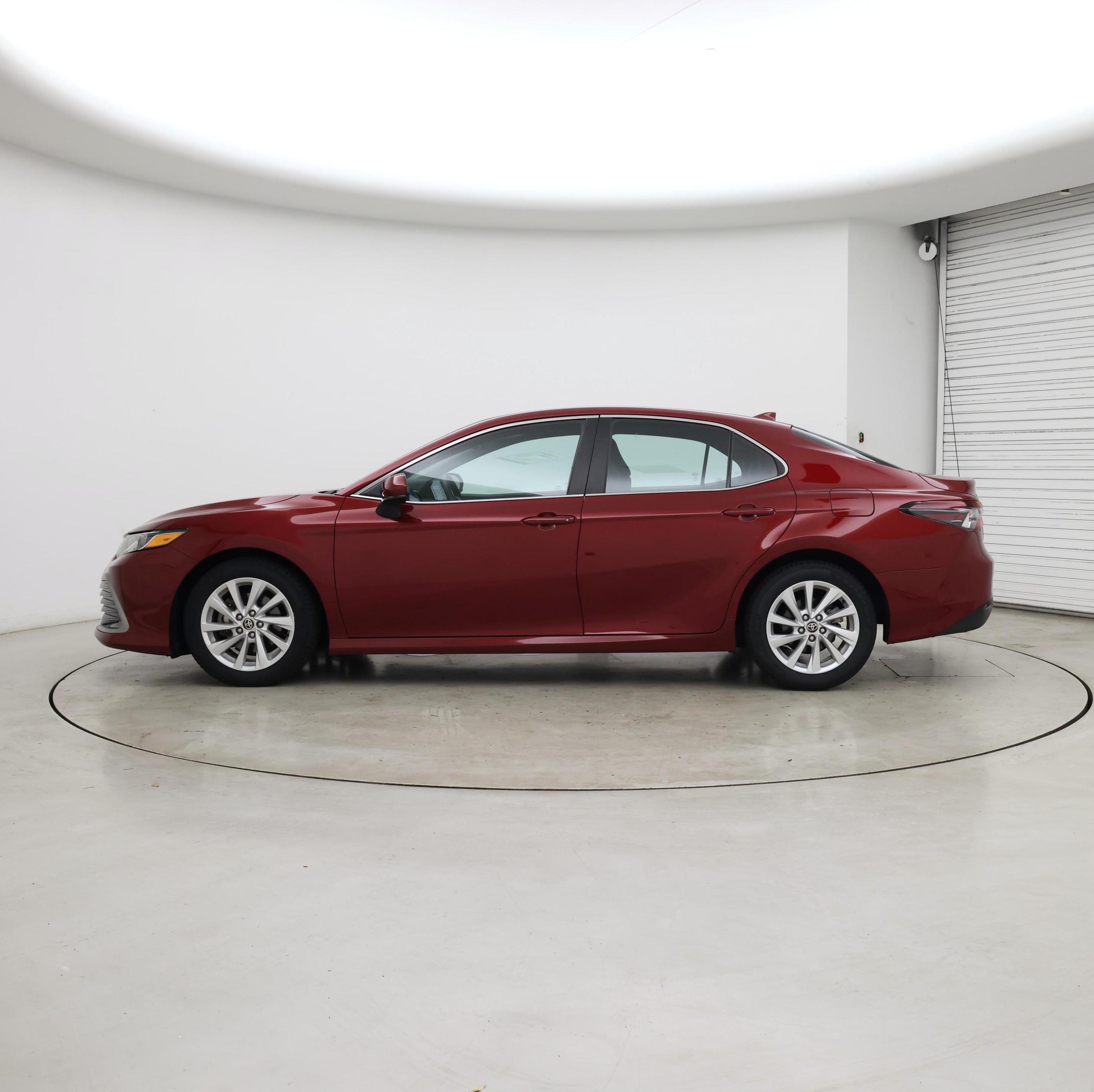 Thumbnail: 2022 Toyota Camry - 3