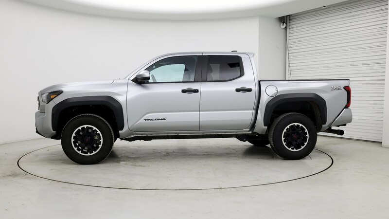 2024 Toyota Tacoma TRD Off-Road 3