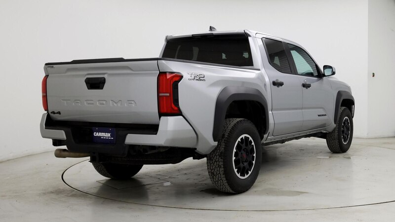 2024 Toyota Tacoma TRD Off-Road 8