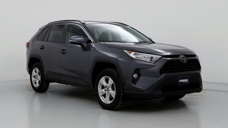 2021 Toyota RAV4 XLE Hero Image