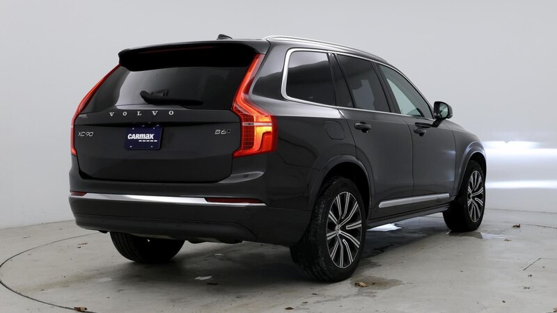 2024 Volvo XC90 B6 Plus 8