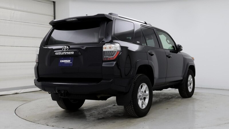 2024 Toyota 4Runner SR5 8