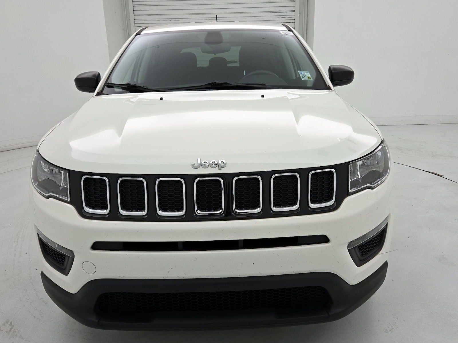 Image 2 of 2019 Jeep Compass Sport