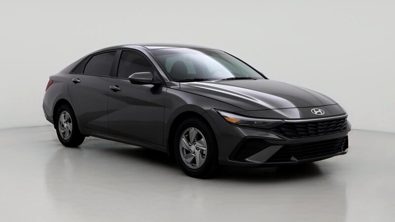 2024 Hyundai Elantra SE Hero Image