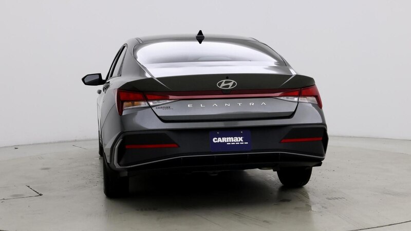 2024 Hyundai Elantra SE 6