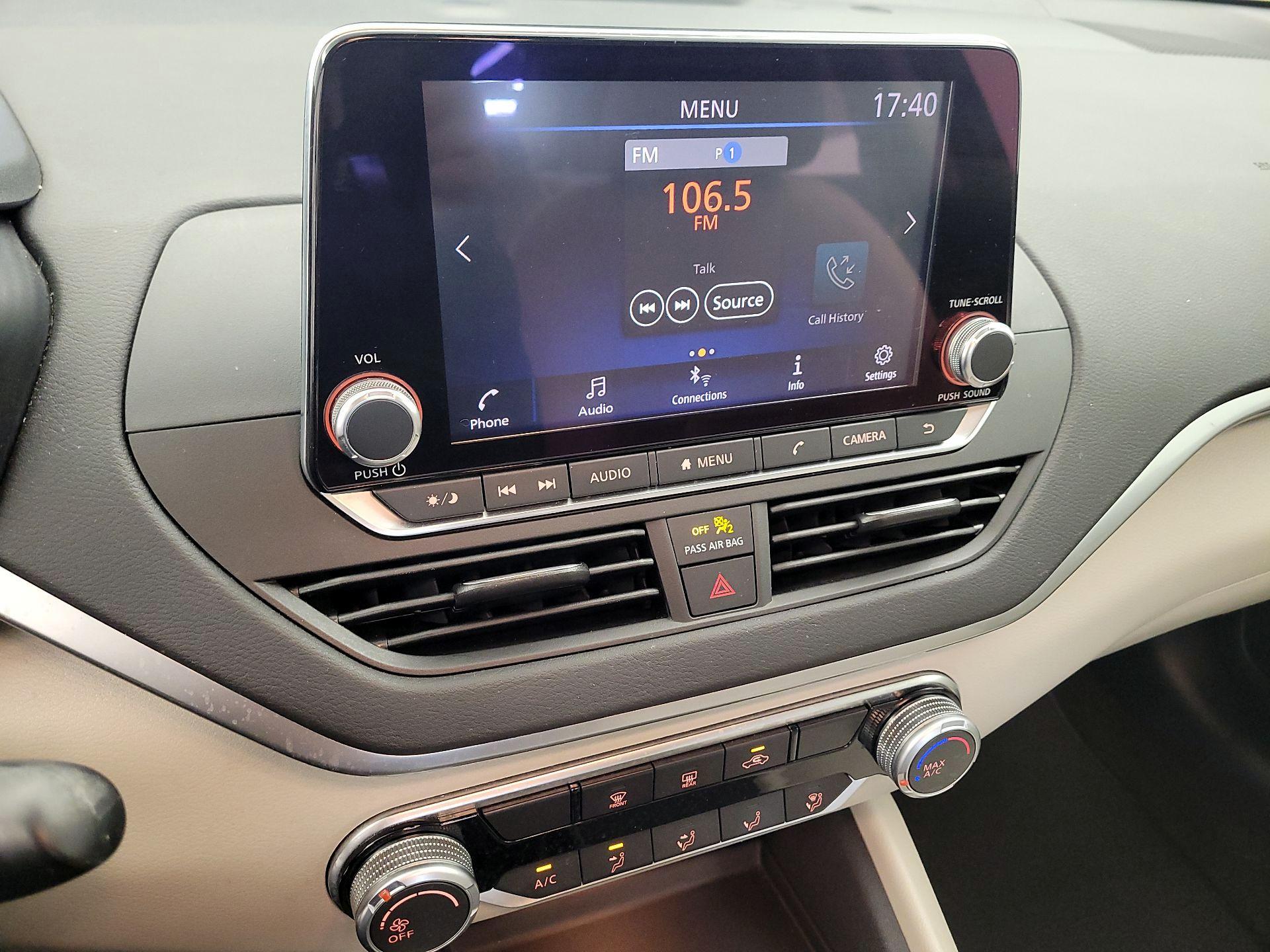 Thumbnail: 2022 Nissan Altima - 13