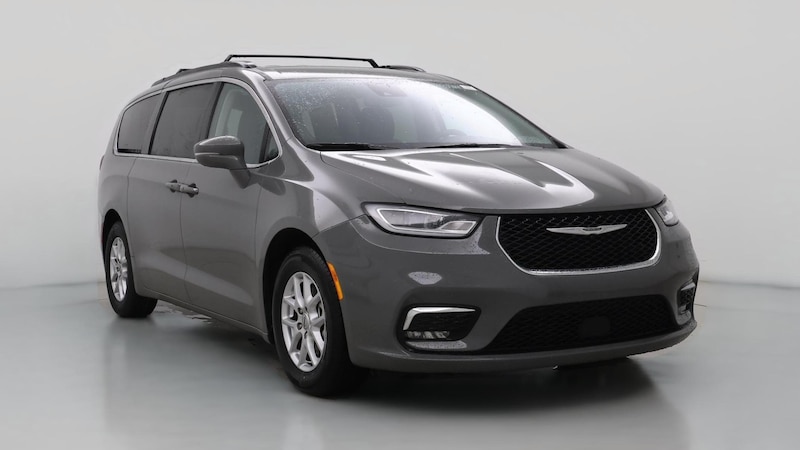 2022 Chrysler Pacifica Touring L Hero Image