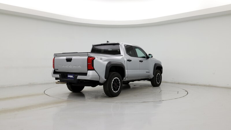 2024 Toyota Tacoma TRD Off-Road 8