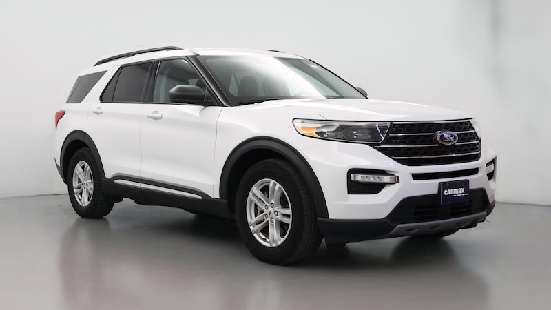 2023 Ford Explorer XLT Hero Image