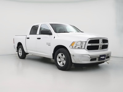 2022 RAM 1500 Classic SLT -
                Hillside, IL