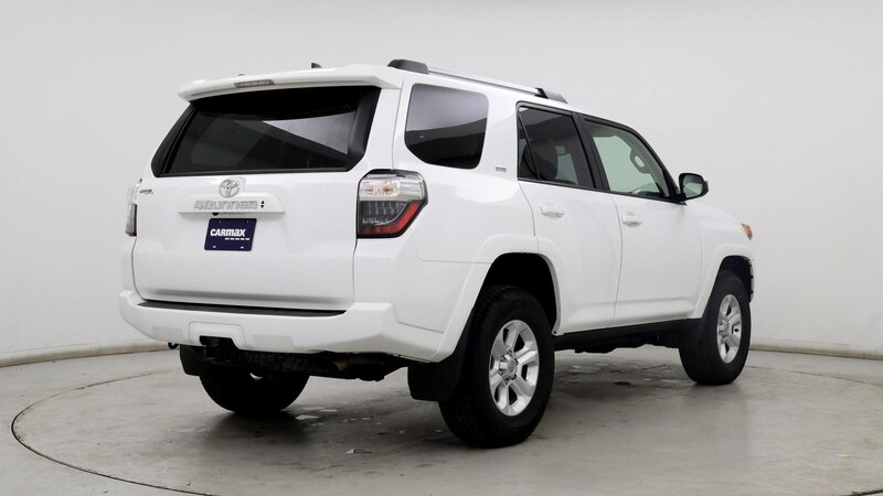 2024 Toyota 4Runner SR5 8