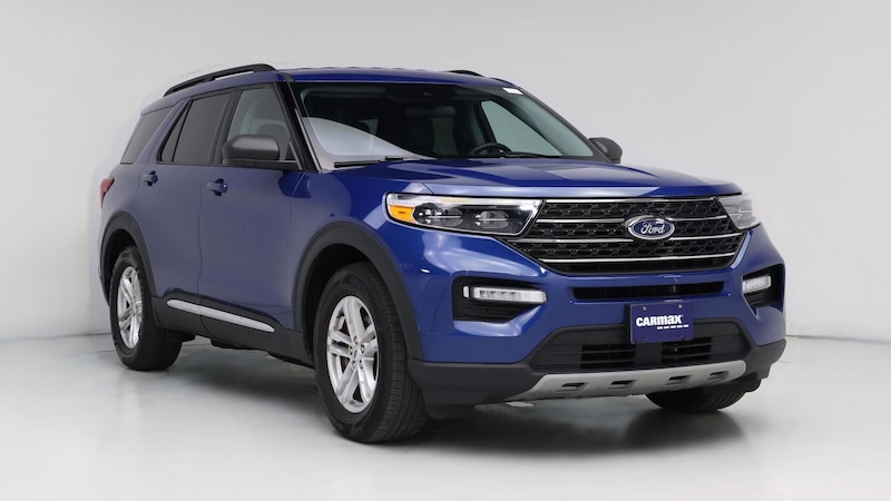 2023 Ford Explorer XLT Hero Image