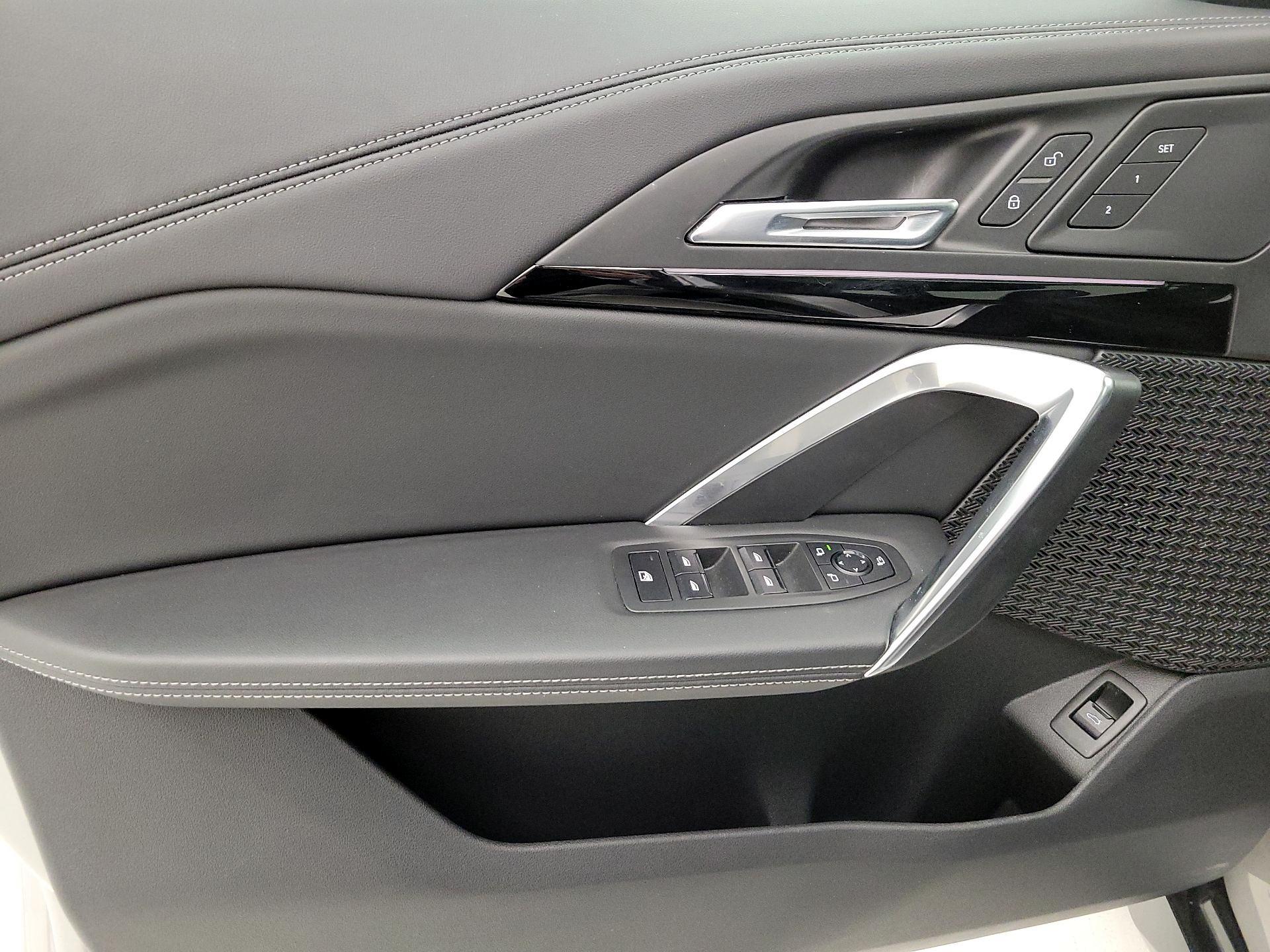 Thumbnail: 2024 BMW X1 - 12