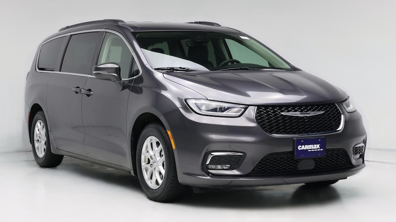 2022 Chrysler Pacifica Limited Hero Image