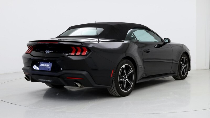 2024 Ford Mustang  8