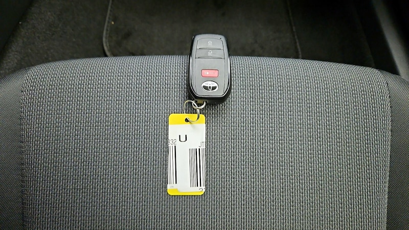 2024 Toyota Prius XLE 20