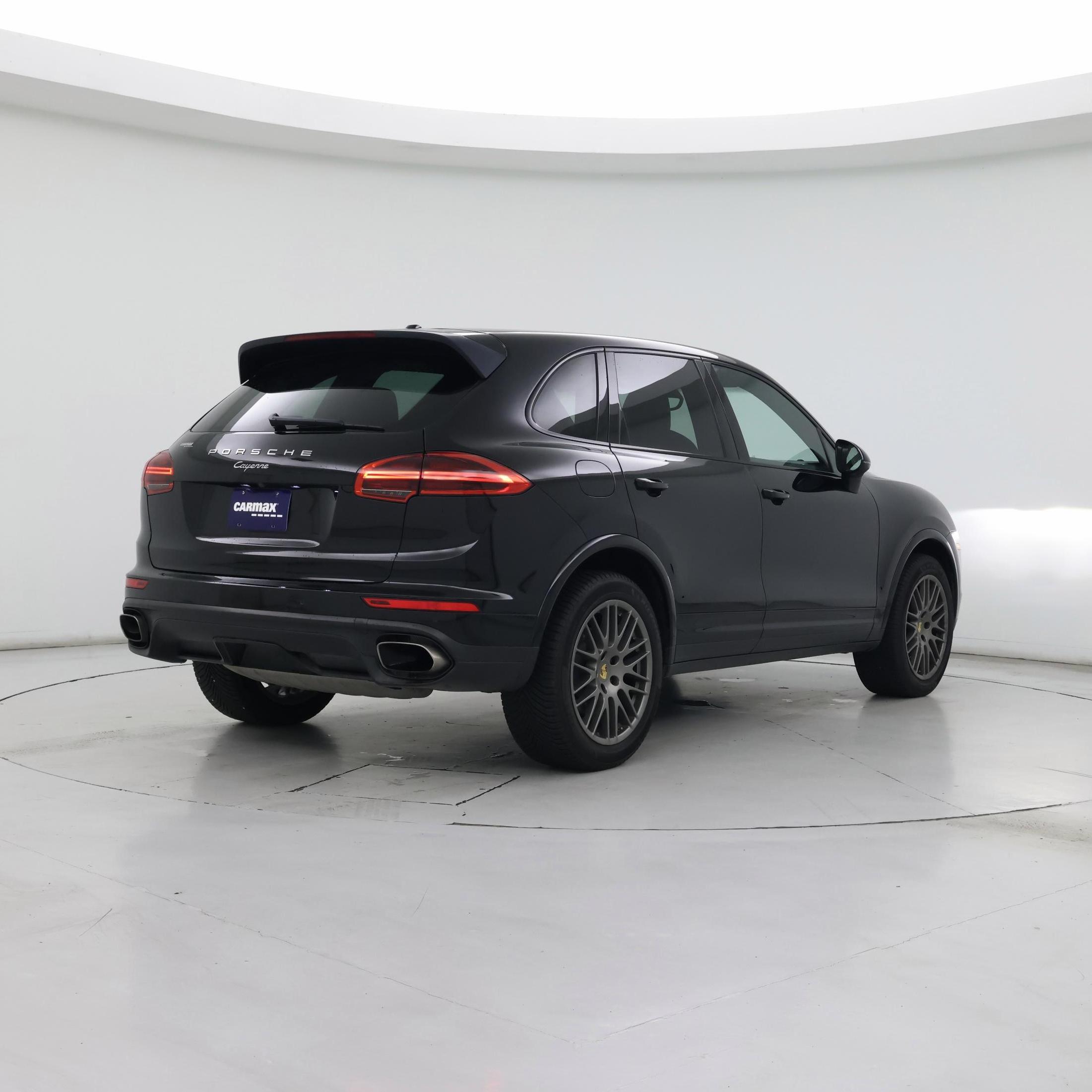 Thumbnail: 2017 Porsche Cayenne - 8