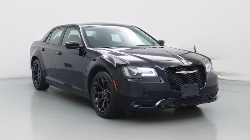 2019 Chrysler 300 Touring Hero Image