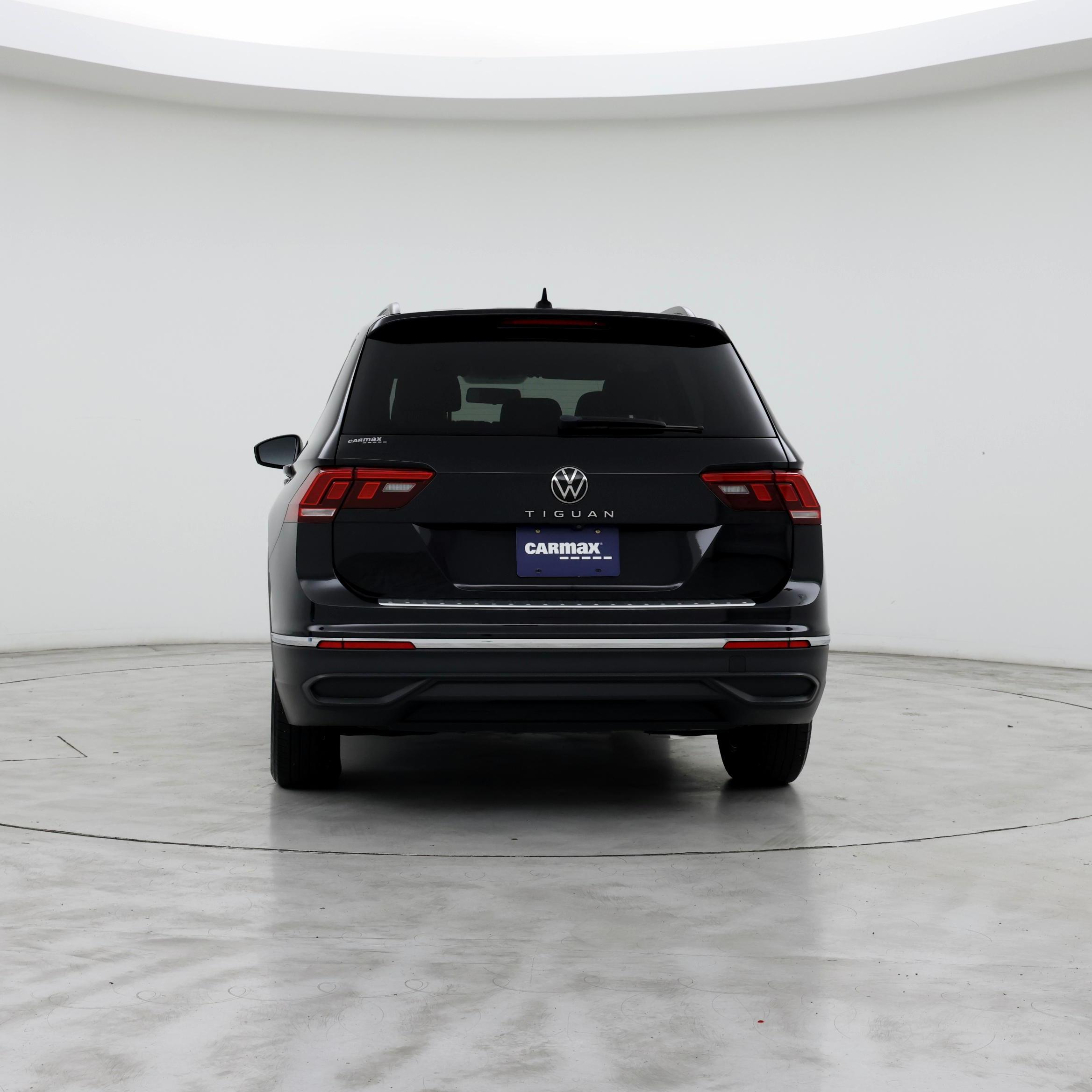 Thumbnail: 2022 Volkswagen Tiguan - 6