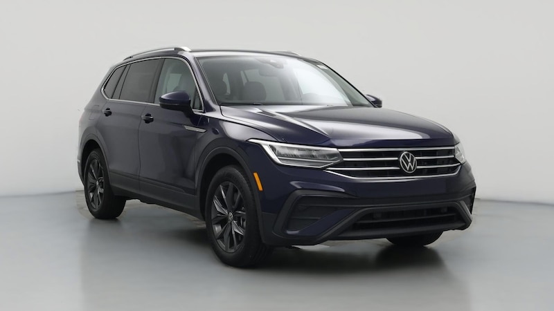 2022 Volkswagen Tiguan SE Hero Image