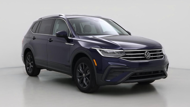 2022 Volkswagen Tiguan SE Hero Image