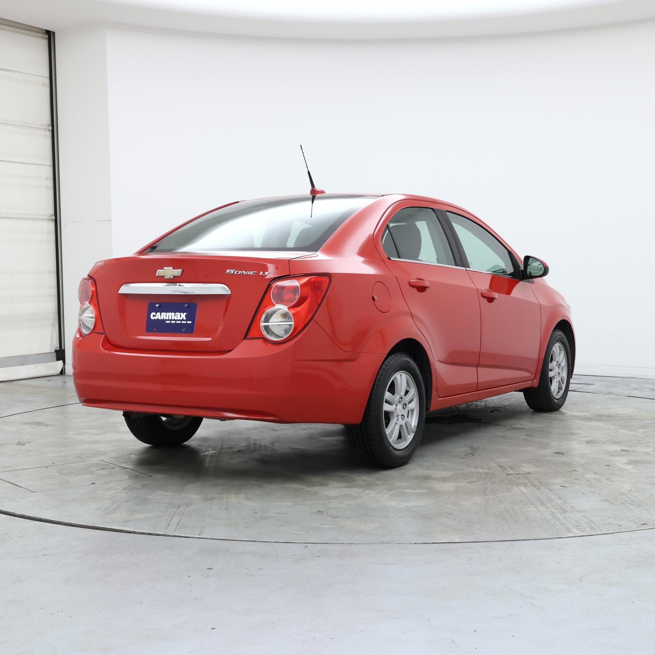 Thumbnail: 2014 Chevrolet Sonic - 8