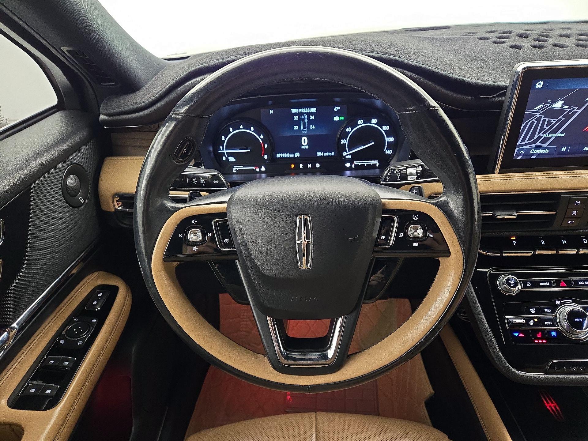 Thumbnail: 2020 Lincoln Corsair - 10