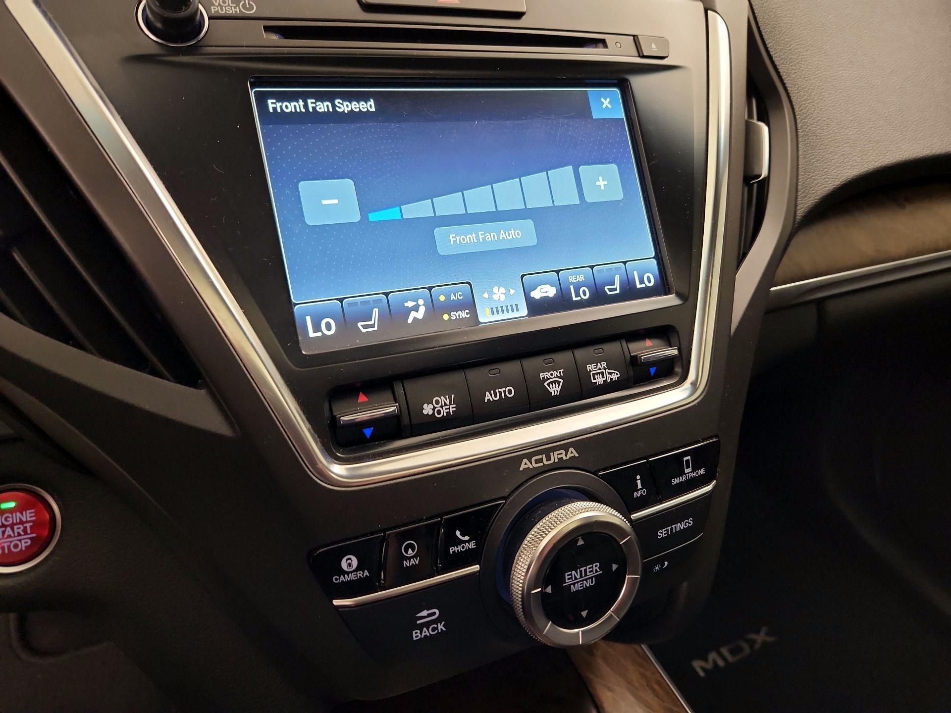 Thumbnail: 2019 Acura MDX - 17