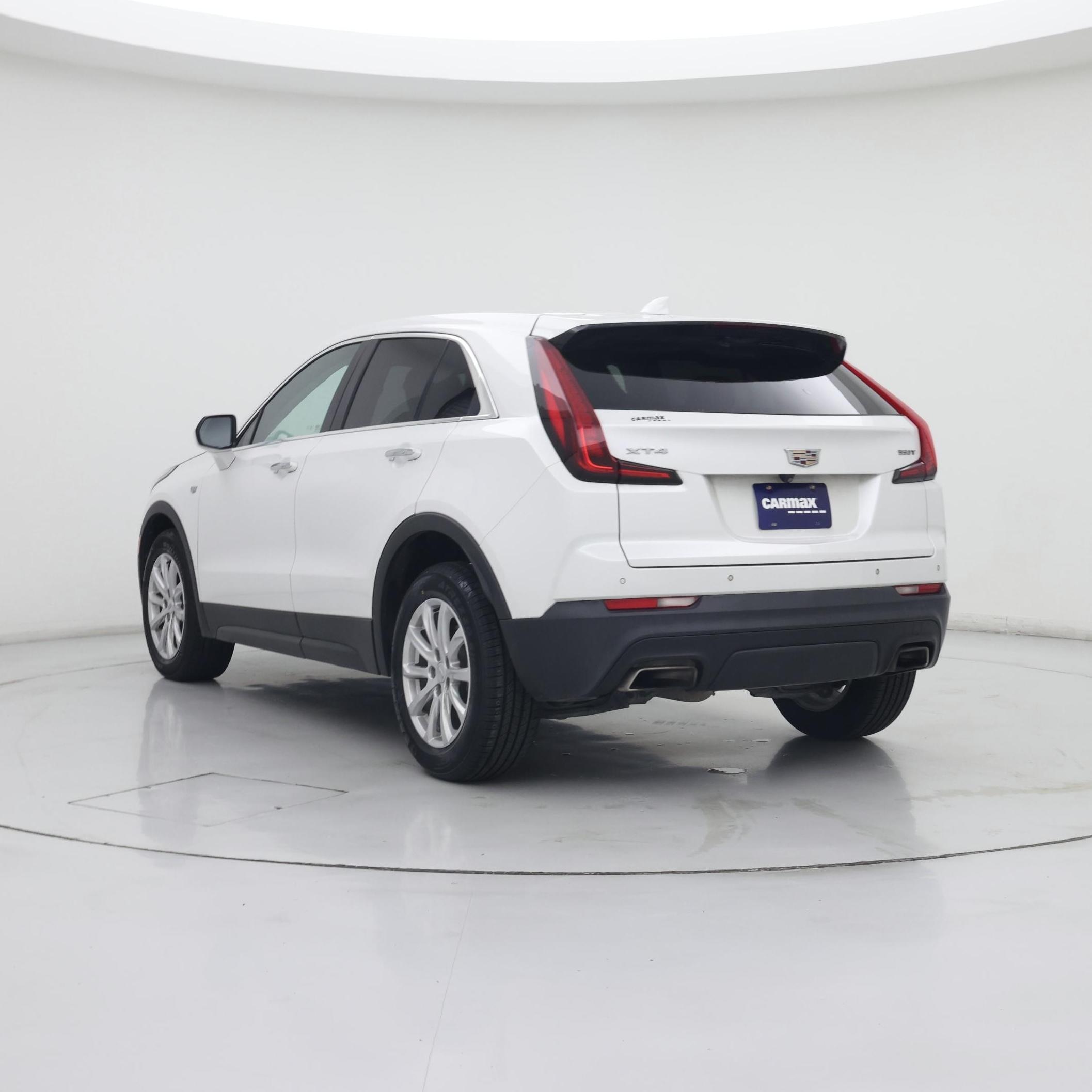 Thumbnail: 2021 Cadillac XT4 - 2