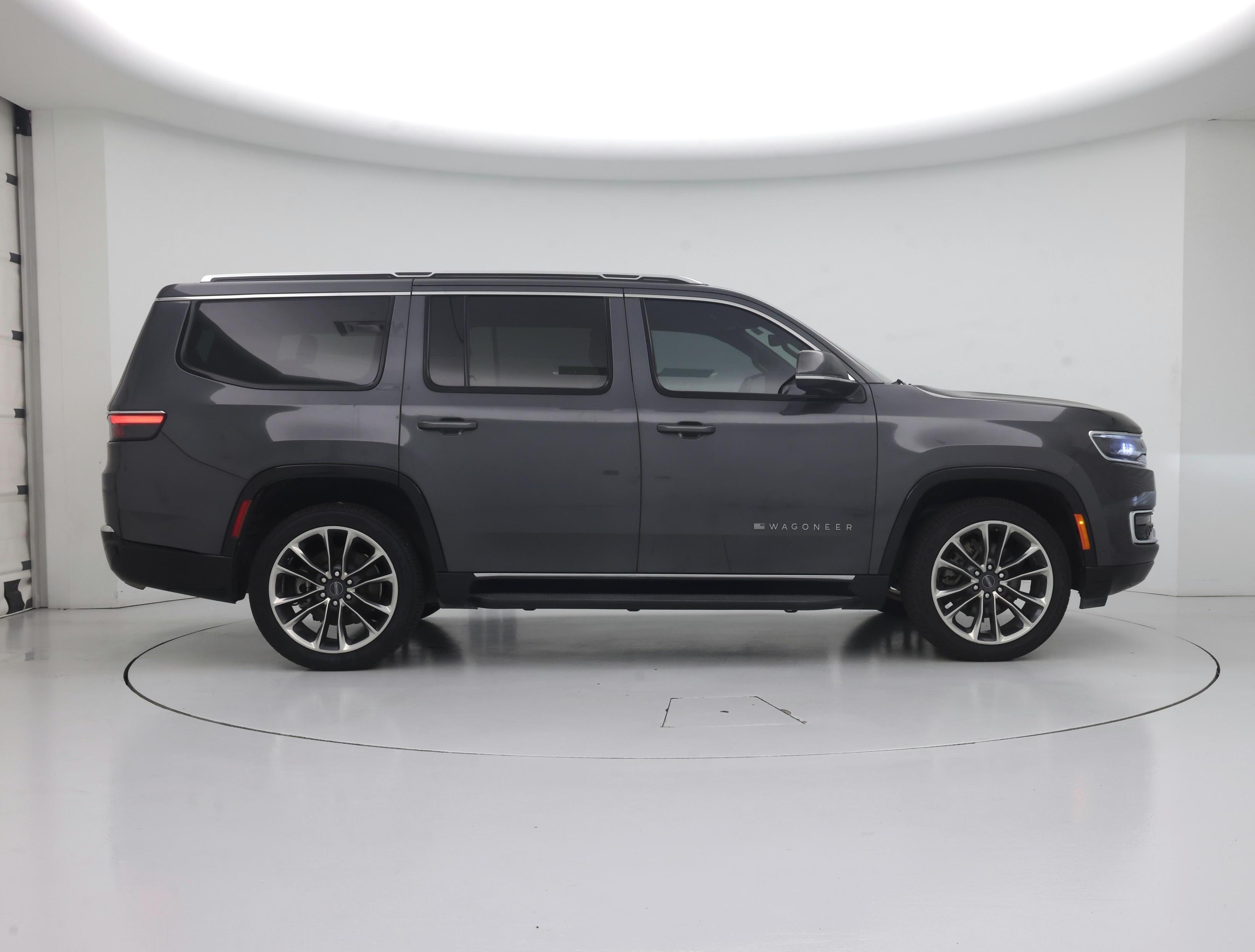 Thumbnail: 2022 Jeep Wagoneer - 7