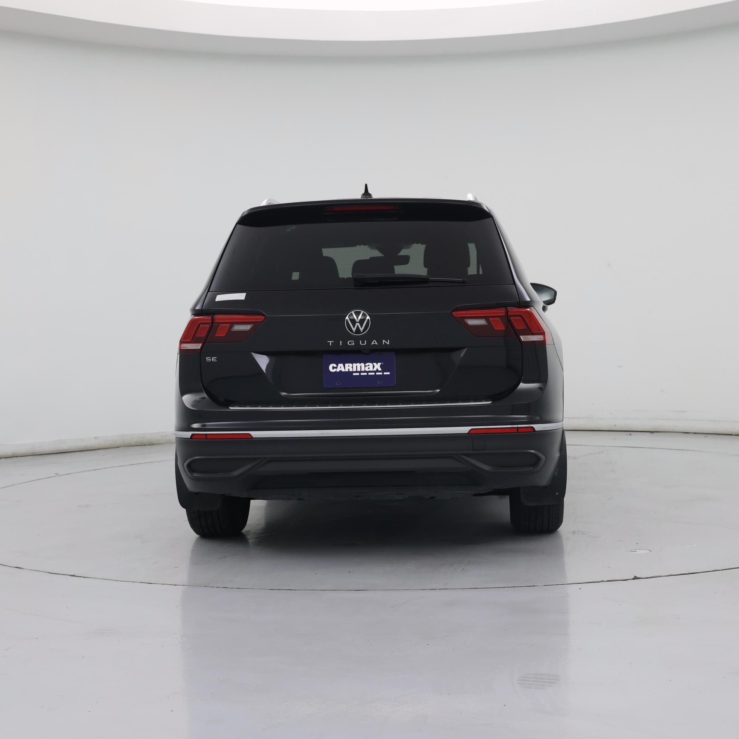 Thumbnail: 2024 Volkswagen Tiguan - 6