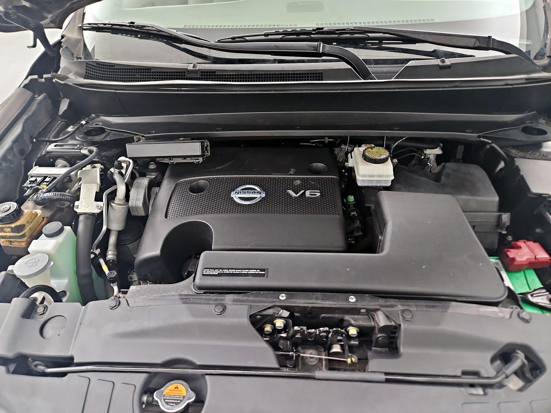 Thumbnail: 2015 Nissan Pathfinder - 20
