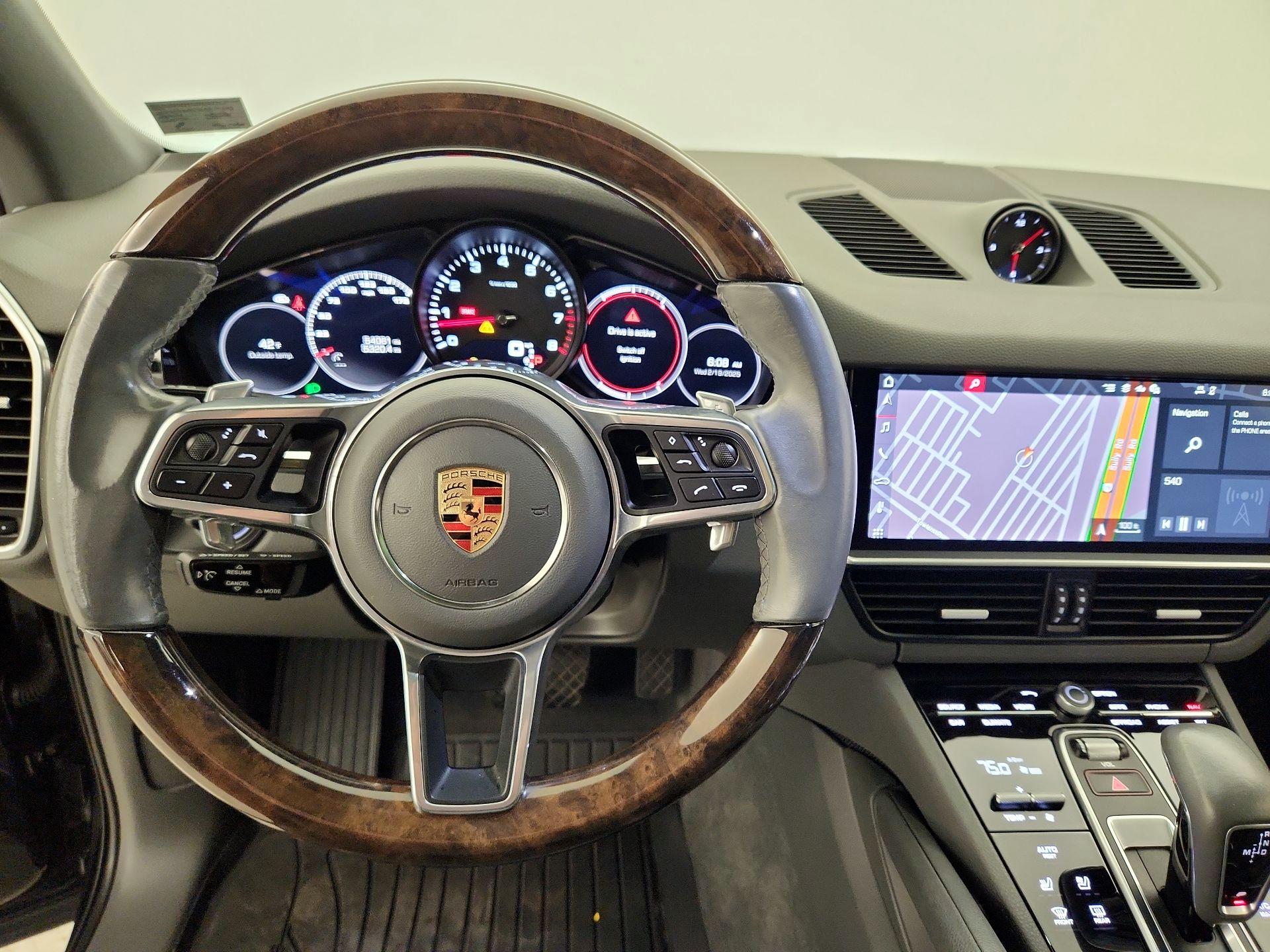 Thumbnail: 2020 Porsche Cayenne - 10