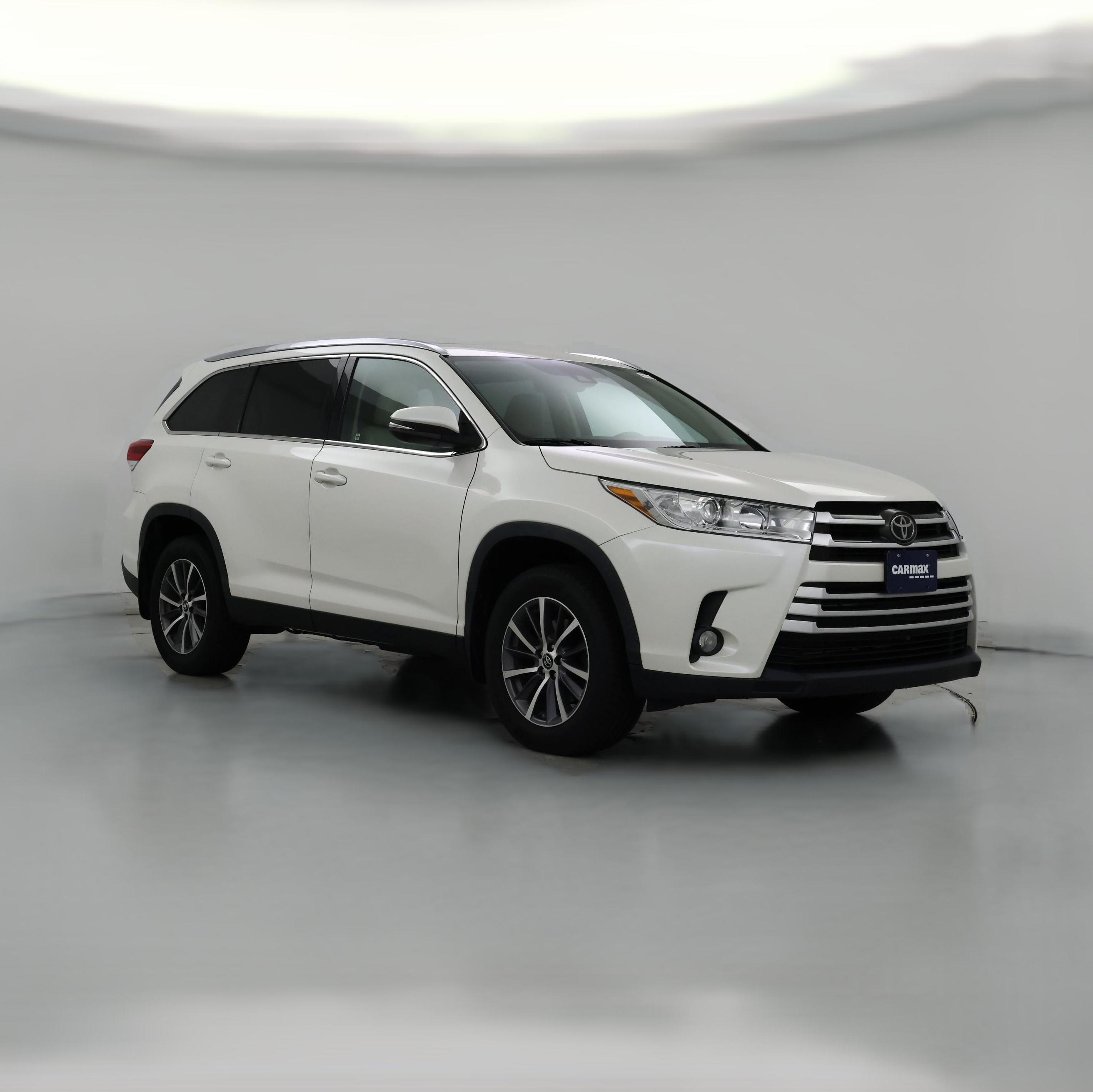 Thumbnail: 2019 Toyota Highlander - 1