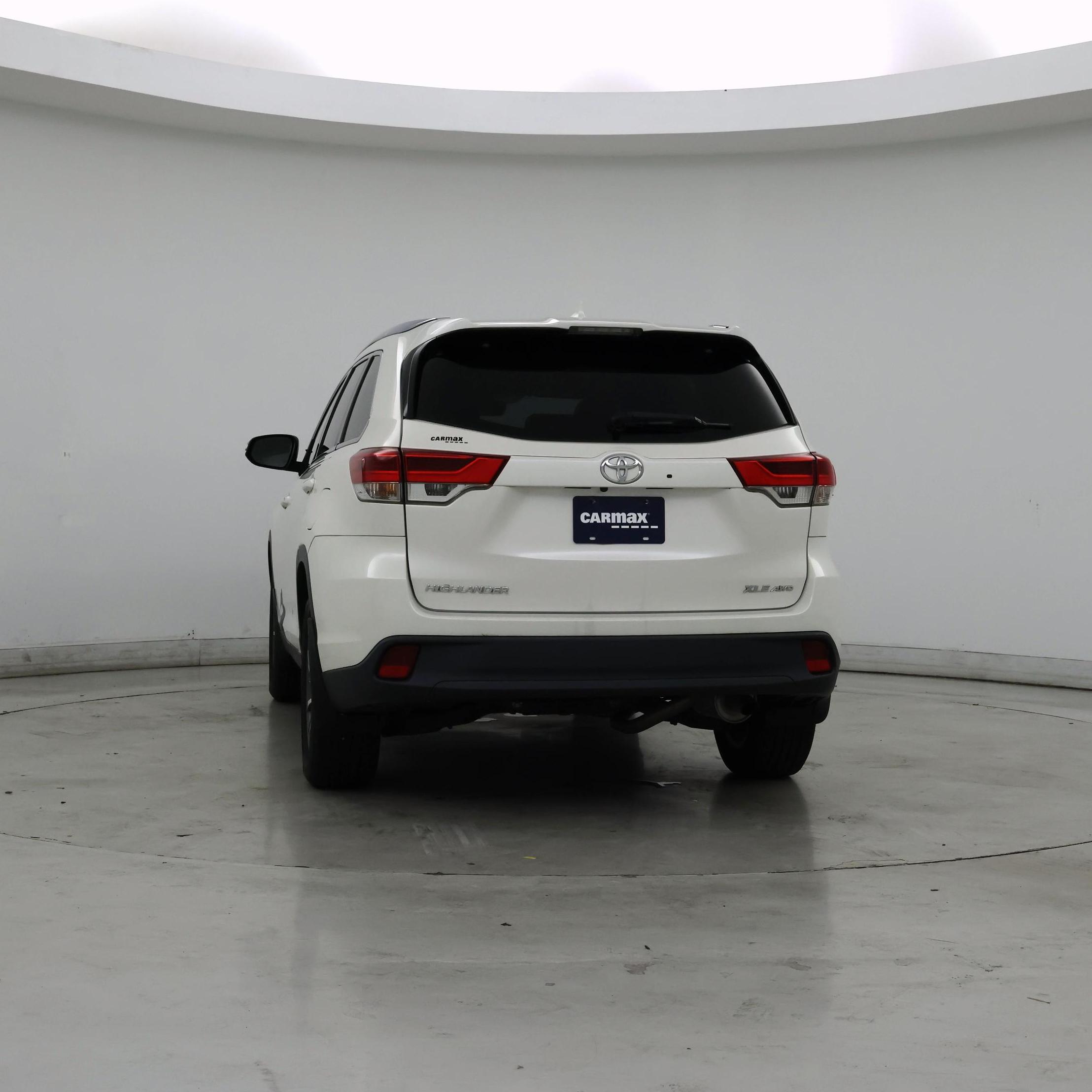 Thumbnail: 2019 Toyota Highlander - 6