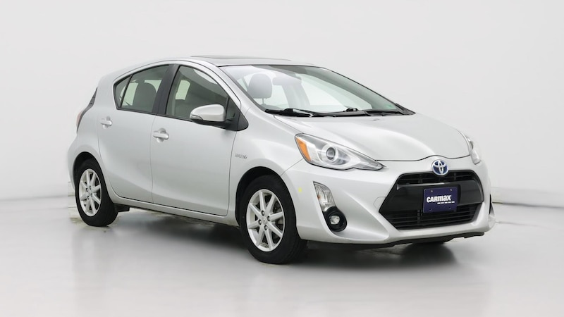 2016 Toyota Prius c Four Hero Image