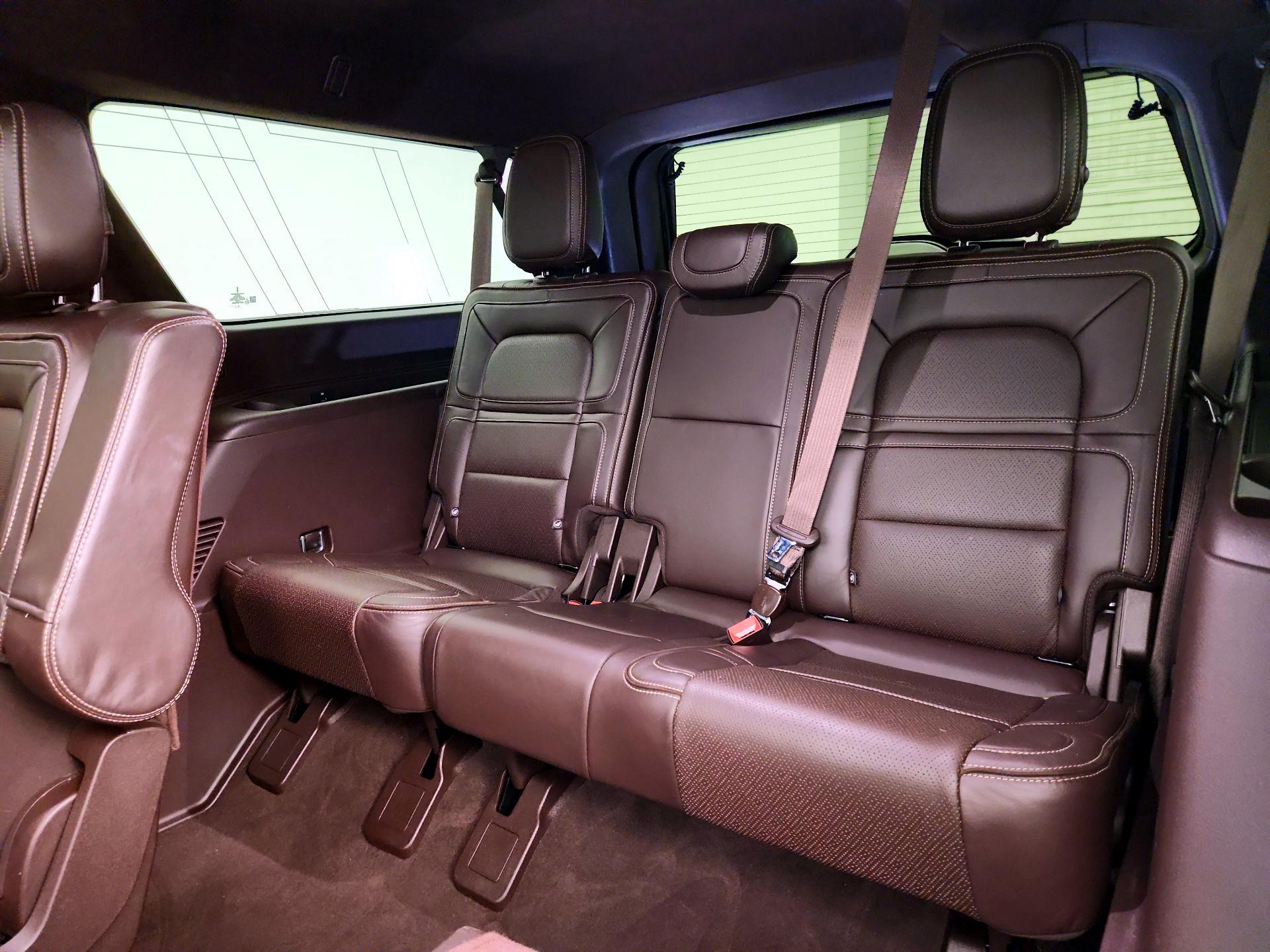 Thumbnail: 2018 Lincoln Navigator L - 20