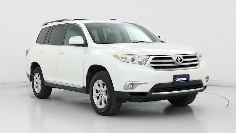 2013 Toyota Highlander Plus Hero Image