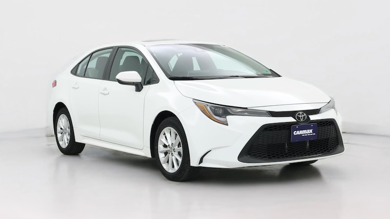 2020 Toyota Corolla LE Hero Image