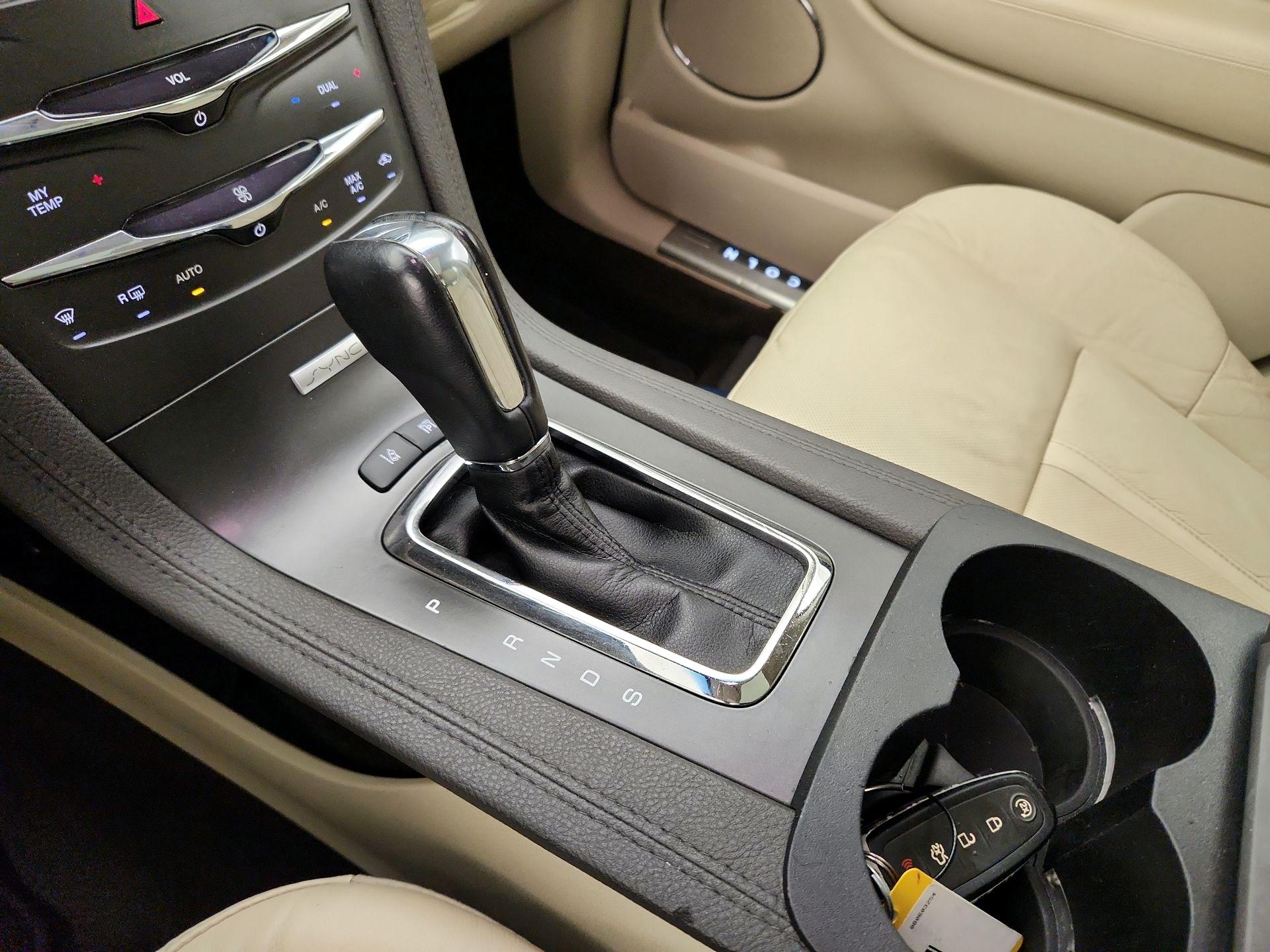 Thumbnail: 2019 Lincoln MKT - 18