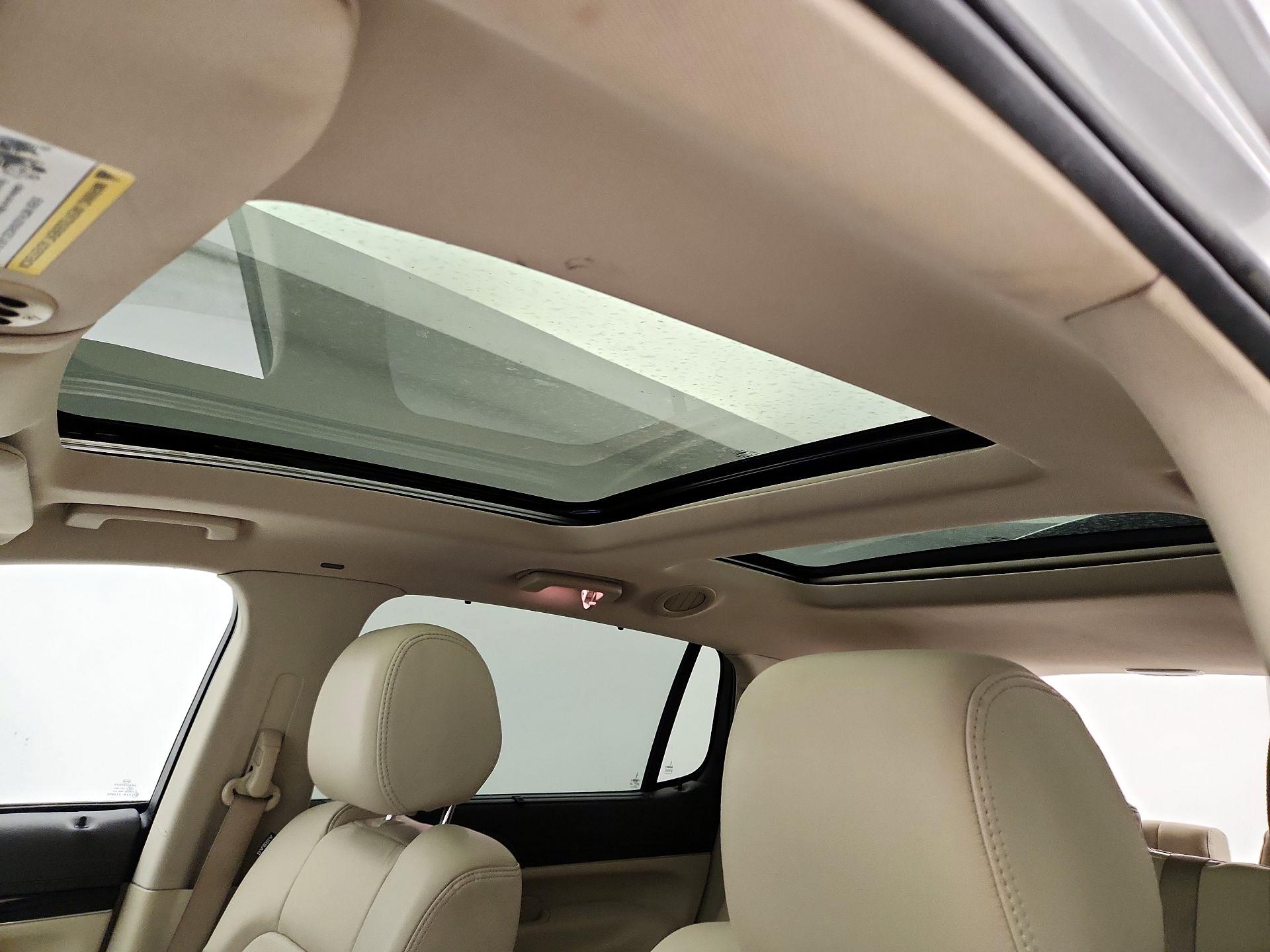 Thumbnail: 2019 Lincoln MKT - 20