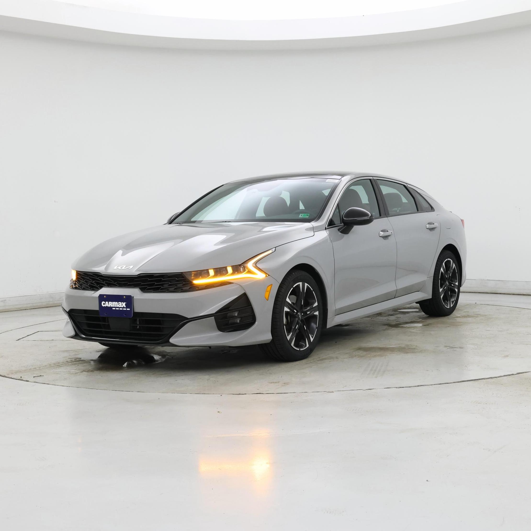 Thumbnail: 2023 Kia K5 - 4