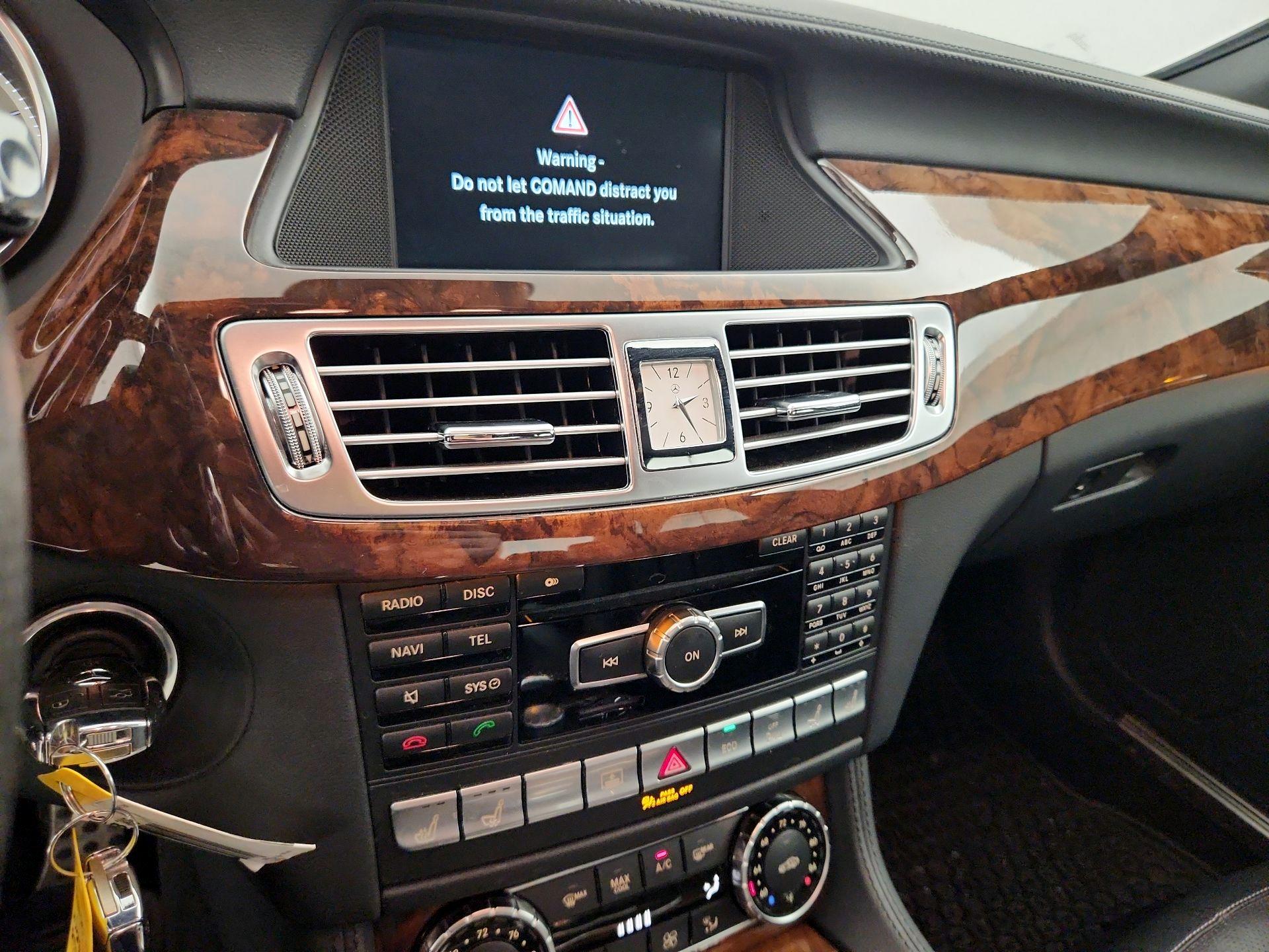 Thumbnail: 2014 Mercedes-Benz CLS - 16