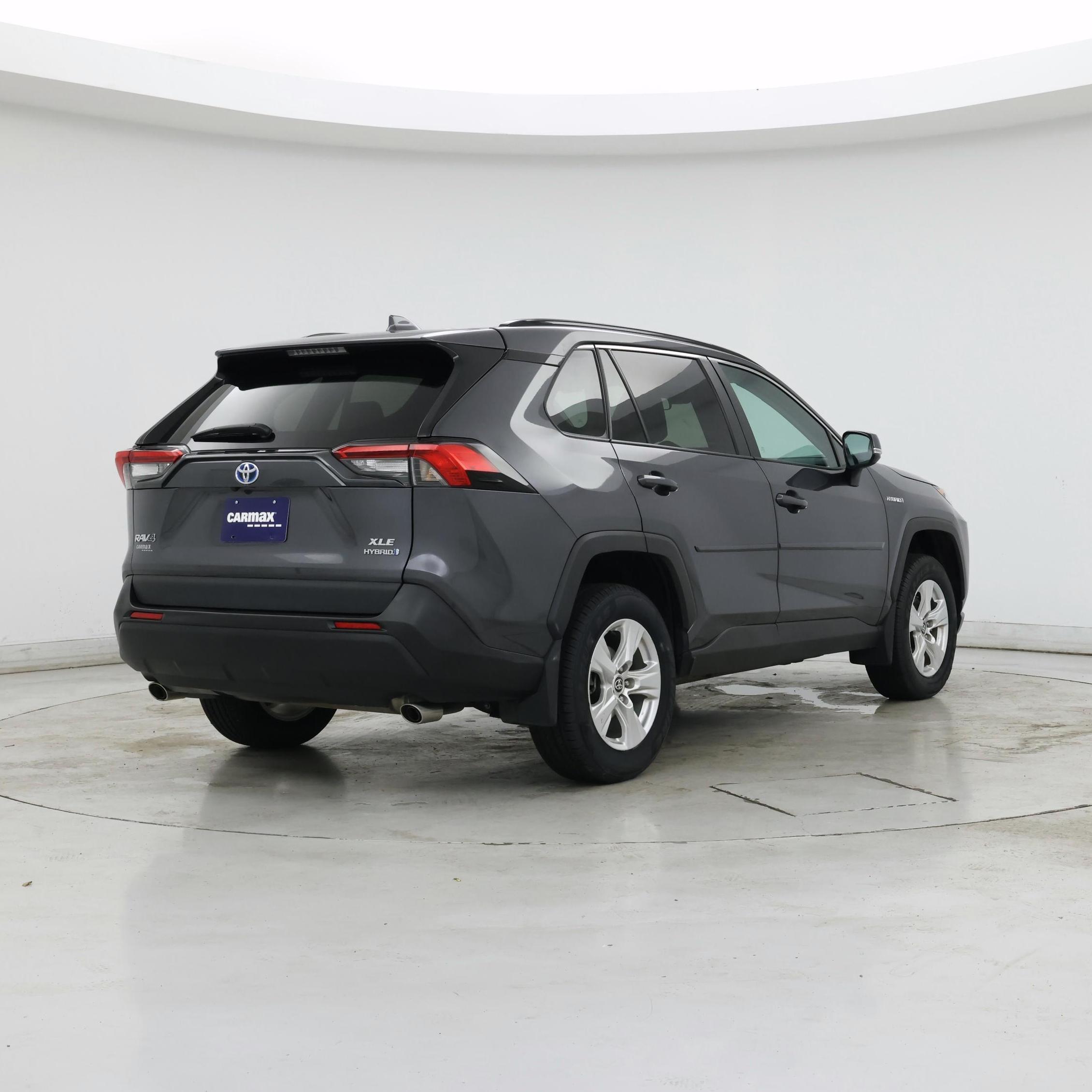 Thumbnail: 2021 Toyota RAV4 - 8