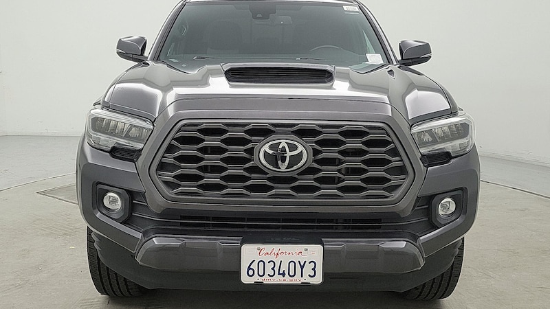 2022 Toyota Tacoma TRD Sport 2