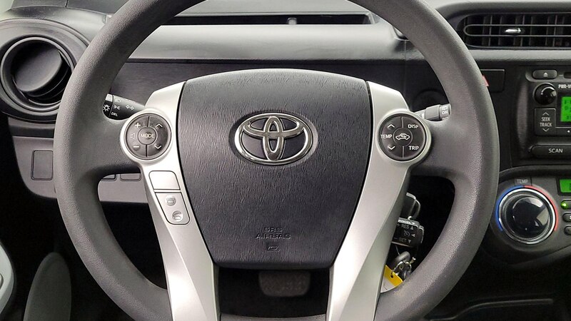 2014 Toyota Prius c Two 10