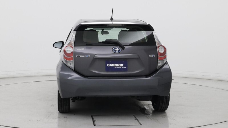 2014 Toyota Prius c Two 6